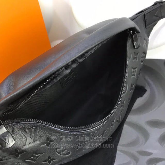 LV腰包 M44388 路易威登Discovery腰包  Monogram Shadow壓紋小牛皮 LV斜挎包 LV肩背包  ydh2951